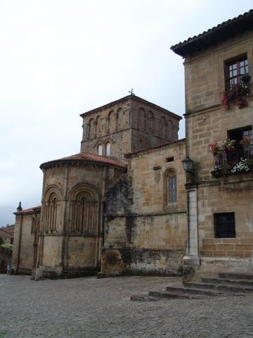 image Cabecera de la Colegiata de Santillana del Mar, Cantabria