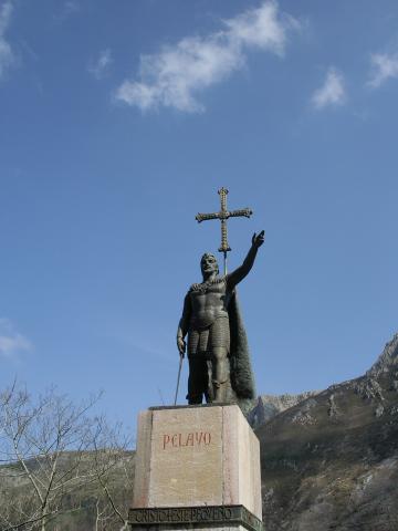 image Rey Pelayo, Covadonga, Asturias