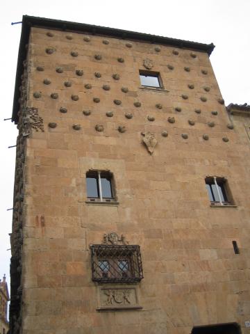 image Lateral de la Casa de Las Conchas, Salamanca