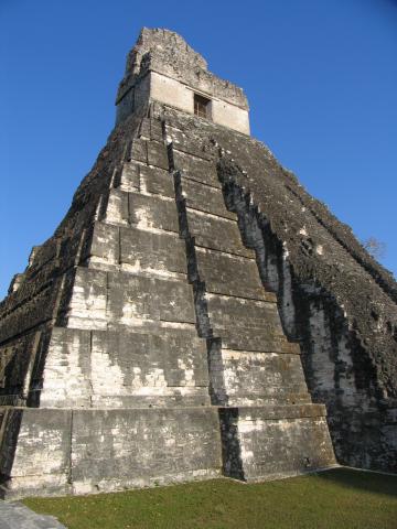 image Templo maya en Tikal, Guatemala