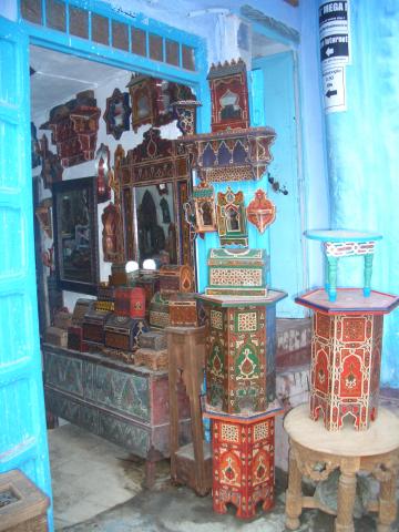 image Tienda de artesanía en Chaouen, Marruecos