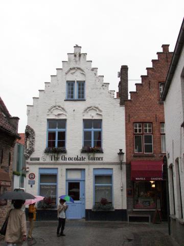 image Fachada de la tienda de chocolate más antigua de Brujas, Bélgica