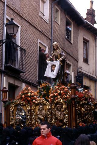 image Paso de la Verónica en Semana Santa, León