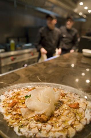 image Plato ya elaborado en la cocina del hotel Meliá, Madrid