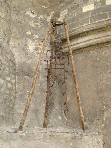 image Objeto expuesto en el Museo de la Tortura, Praga, República Checa