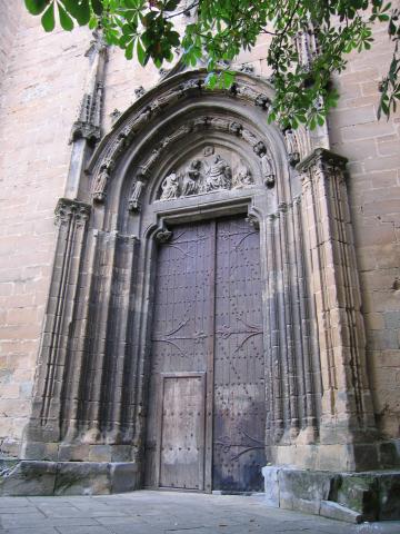 image Puerta de la Catedral de Santa María, Pamplona, Navarra