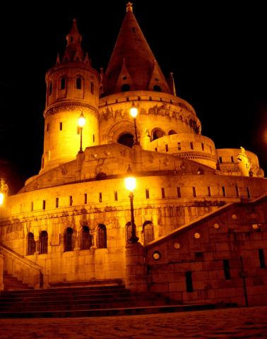 image Torre del Bastión de los Pescadores, Budapest, Hungría