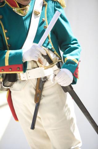 image Recreación de la Guerra de la Independencia en Segovia: Demostración de disparos de armas de las tropas españolas