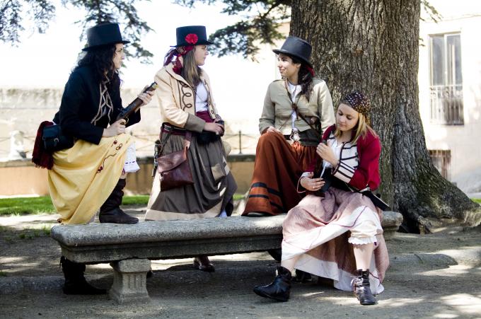 image Recreación de la Guerra de la Independencia en Segovia: Mujeres civiles guerrilleras que participaron en la Batalla de Bailén
