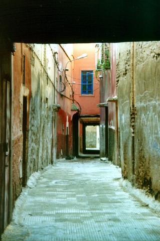 image Calle desierta de Marrakech, Marruecos