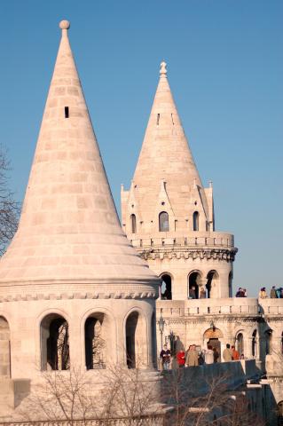 image Torreón del Bastión de los pescadores, Budapest, Hungría