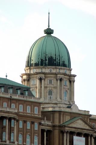 image Cúpula del Palacio Real, Budapest, Hungría