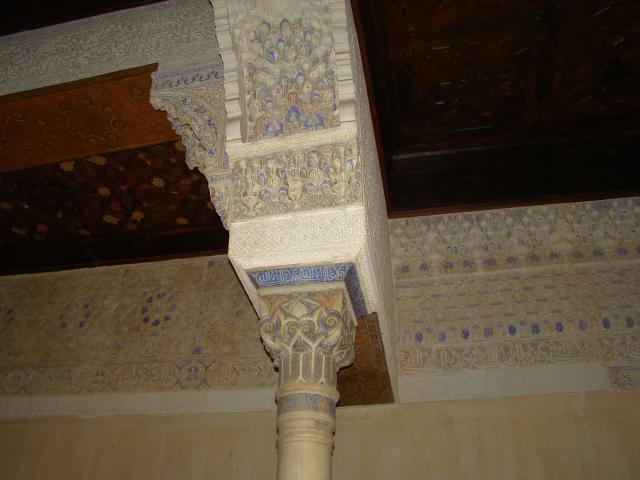 image Detalle del capitel, ménsulas y capialzados de la sala del Mexuar, La Alhambra, Granada