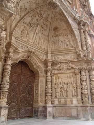 image Portada principal de la Catedral de Astorga, León