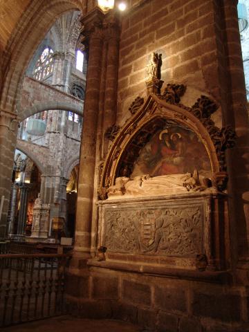 image Sepulcro en la Catedral de Ávila