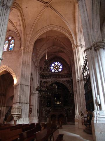 image Nave de la Catedral de Burgo de Osma, Soria
