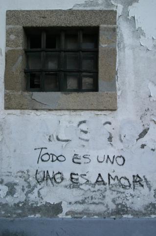 image Pintada en una pared de Santiago de Compostela, A Coruña