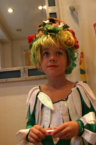 image Disfrazándose