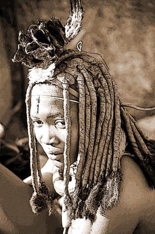 image Torso de mujer himba, Namibia