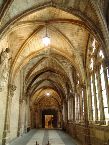 image Pasillo del Claustro Alto, Catedral de Burgos