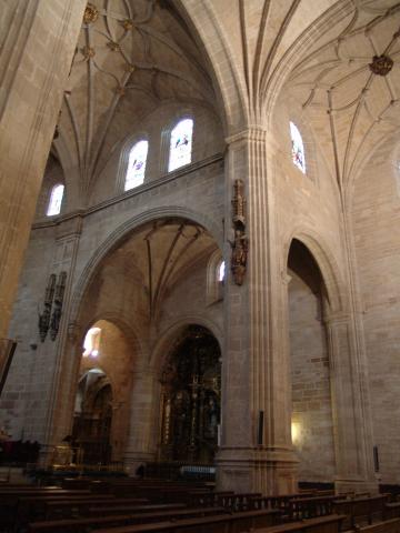 image Interior de la Catedral de Calahorra, La Rioja