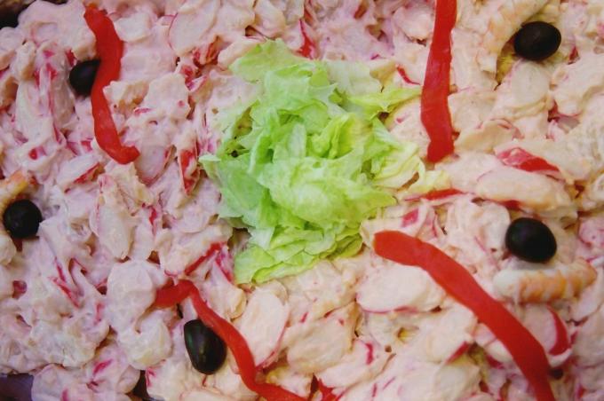 image Ensalada de cangrejo y gambas