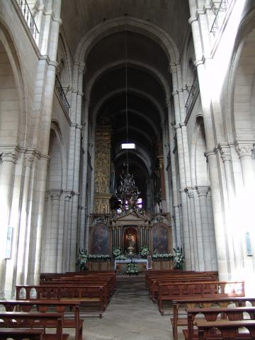 image Nave central de la Catedral de Lugo
