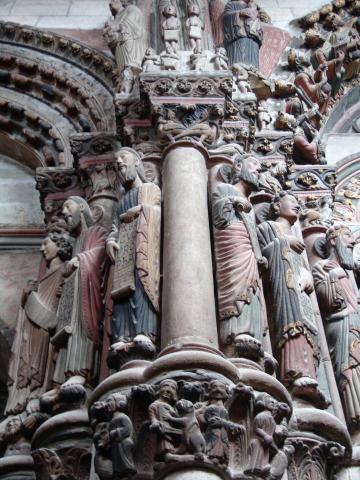 image Detalle del Pórtico del Paraíso, Catedral de Ourense
