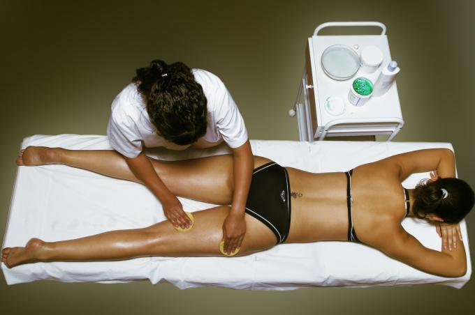 image Vendas frías: retirada de exfoliante tendido prono