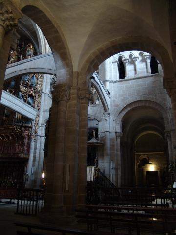 image Interior de la Catedral de Tuy, Pontevedra