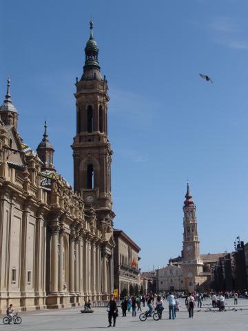 image El Pilar y la Seo, Zaragoza