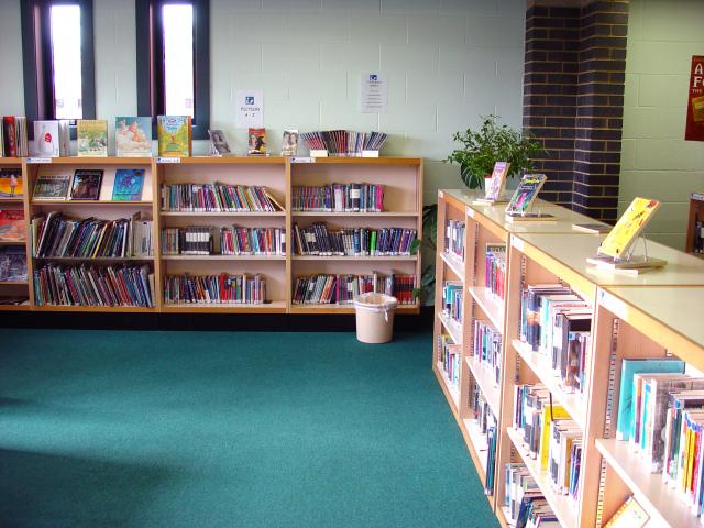 image Biblioteca infantil