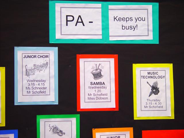 image Panel de actividades extraescolares