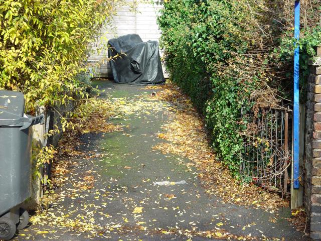 image Entrada a garaje