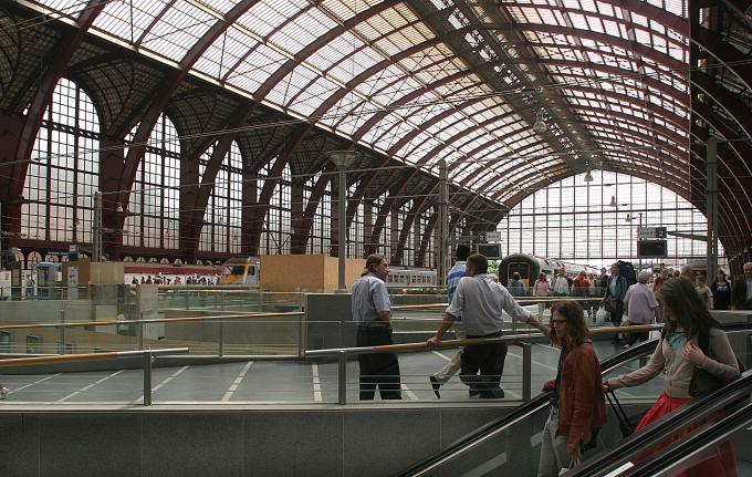 image Estación Central de Amberes, Bélgica