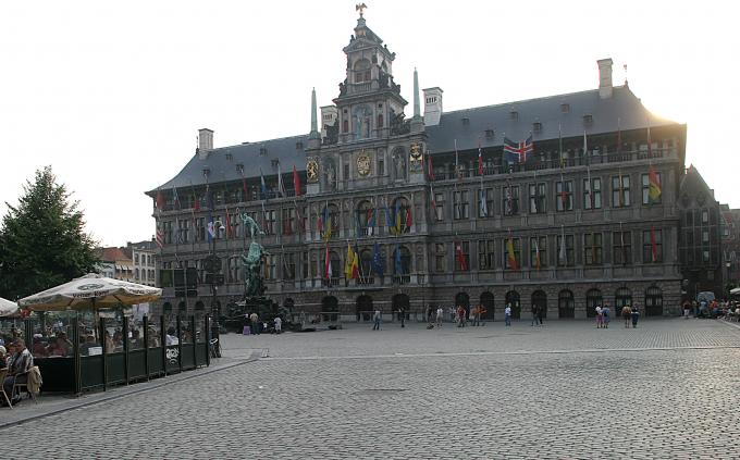 image Ayuntamiento de Amberes, Bélgica