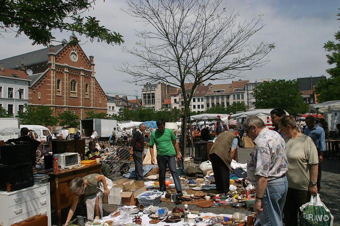 image Plaza Du Jeu de Balle, Bruselas, Bélgica