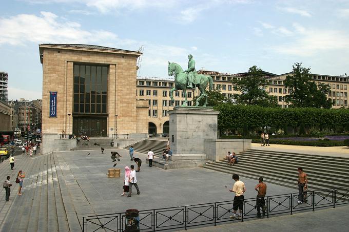 image Vista del Palacio de Congresos, Bruselas, Bélgica