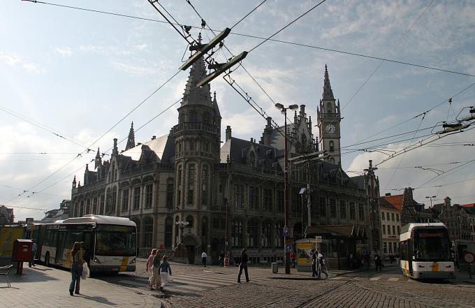 image Plaza Korenmarkt, Gante, Bélgica