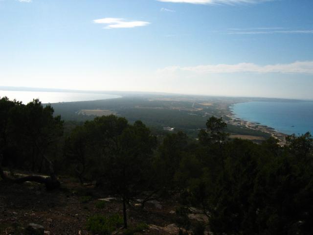 image El istmo de Formentera desde La Mola, Islas Baleares