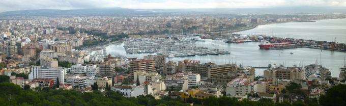 image Palma desde el castillo de Bellver, Mallorca, Islas Baleares