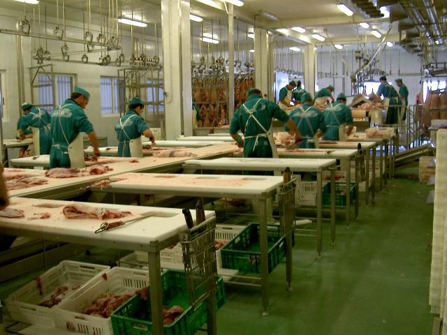 image Limpieza de las partes del cerdo