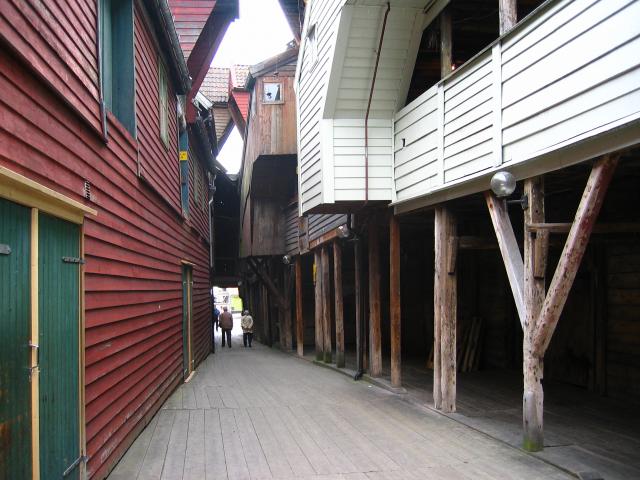 image Barrio hanseático de madera del siglo XV, Noruega