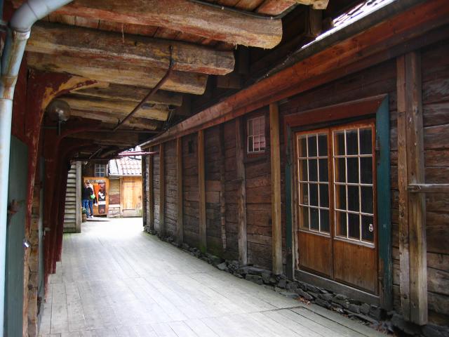 image Barrio hanseático de madera del siglo XV, Noruega