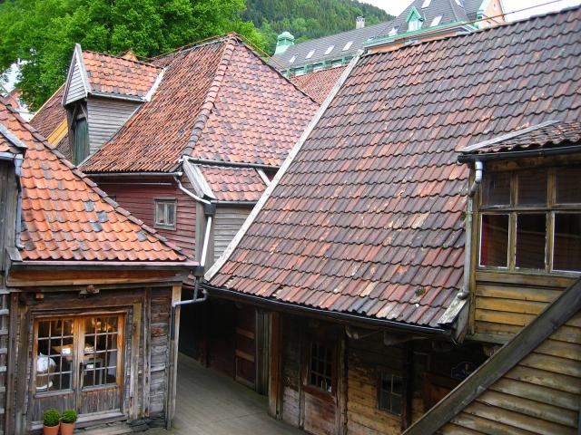 image Tejados del Bryggen del siglo XV, Bergen, Noruega