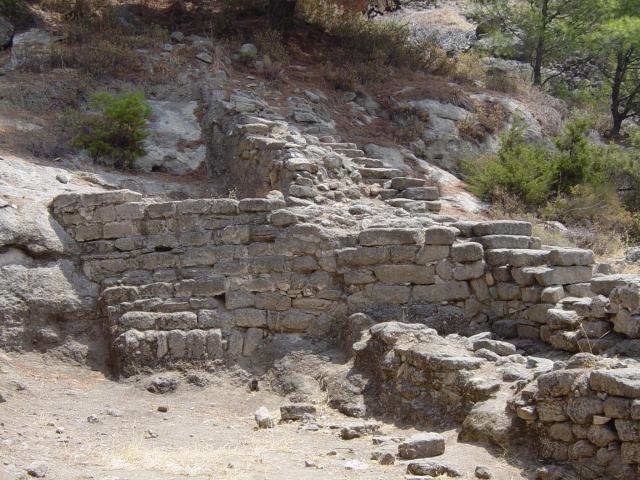 image Muralla de la ciudad de Bobastro, Ardales, Málaga