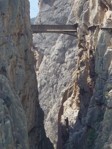 image Puente sobre el Desfiladero de los Gaitanes, El Chorro, Málaga