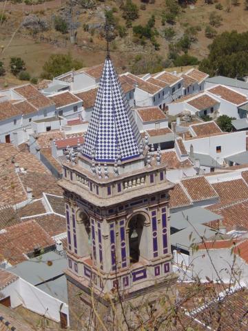 image Iglesia y casas de Ardales, Málaga