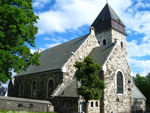 image Iglesia de Aalesund, Noruega