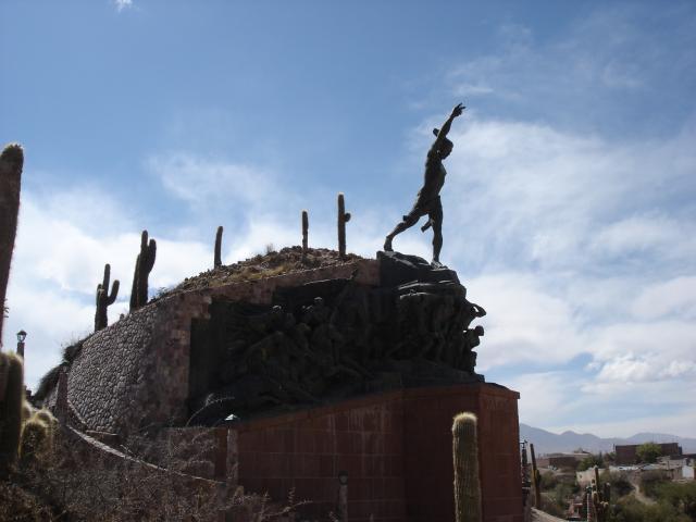 image Monumento a los Héroes de la Independencia, Humahuaca, Jujuy, Argentina